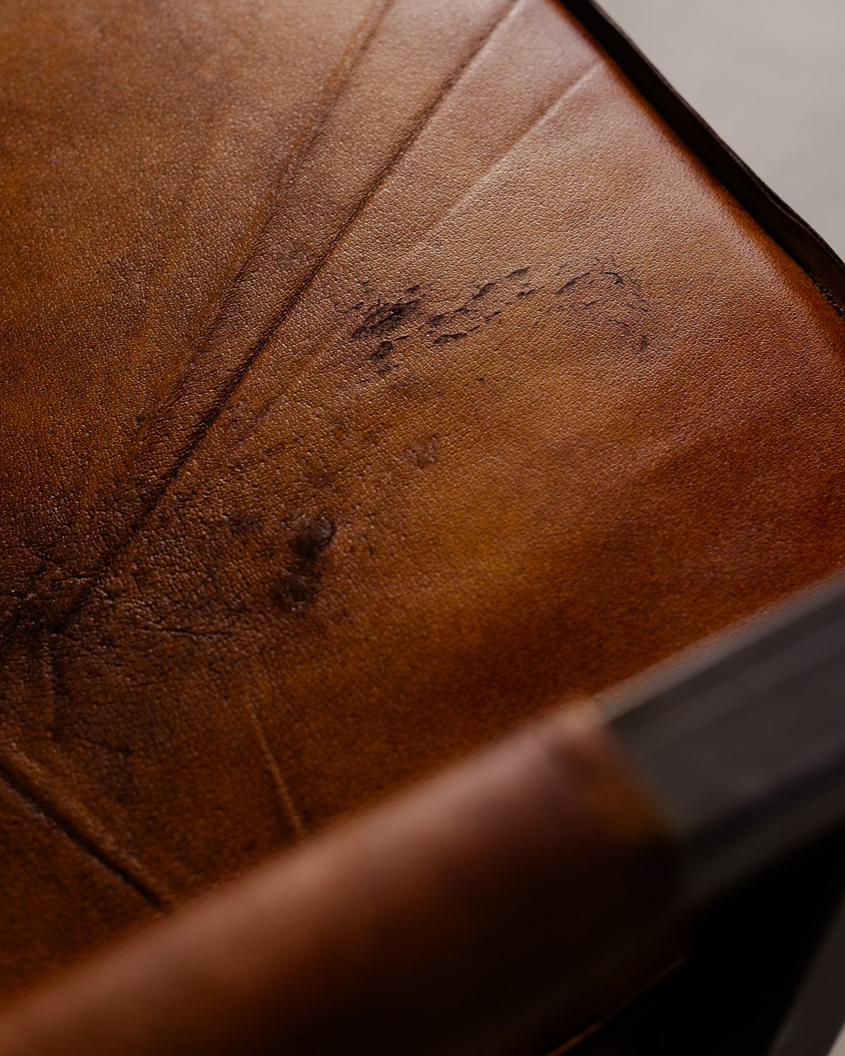 Basie Stuhl JASPAR – Eckig - Klassisch Cognac