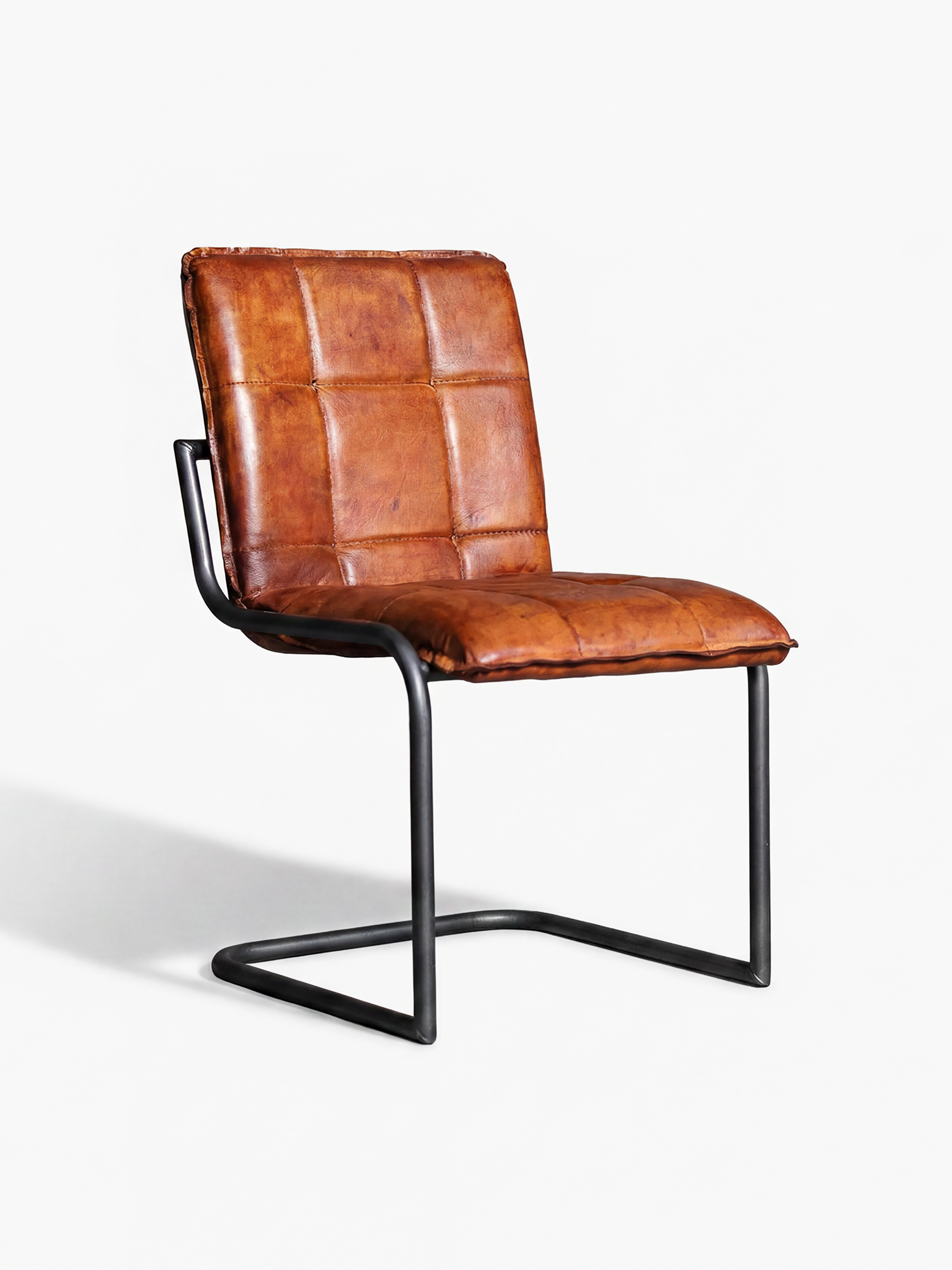 Eleganter Freischwinger Stuhl GOODMAN aus Leder in Cognac