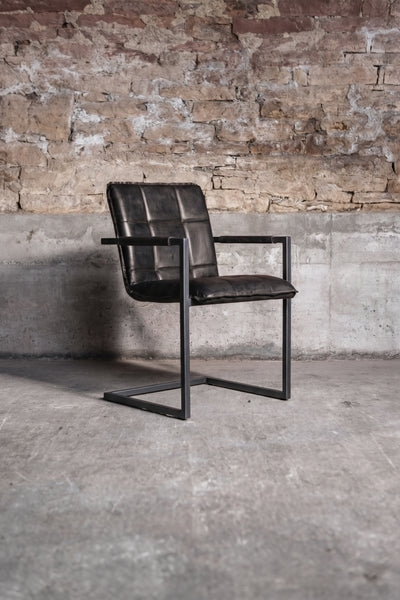 Freischwinger „Goodman“ aus echtem Büffelleder in Schwarz, Industrial Design
