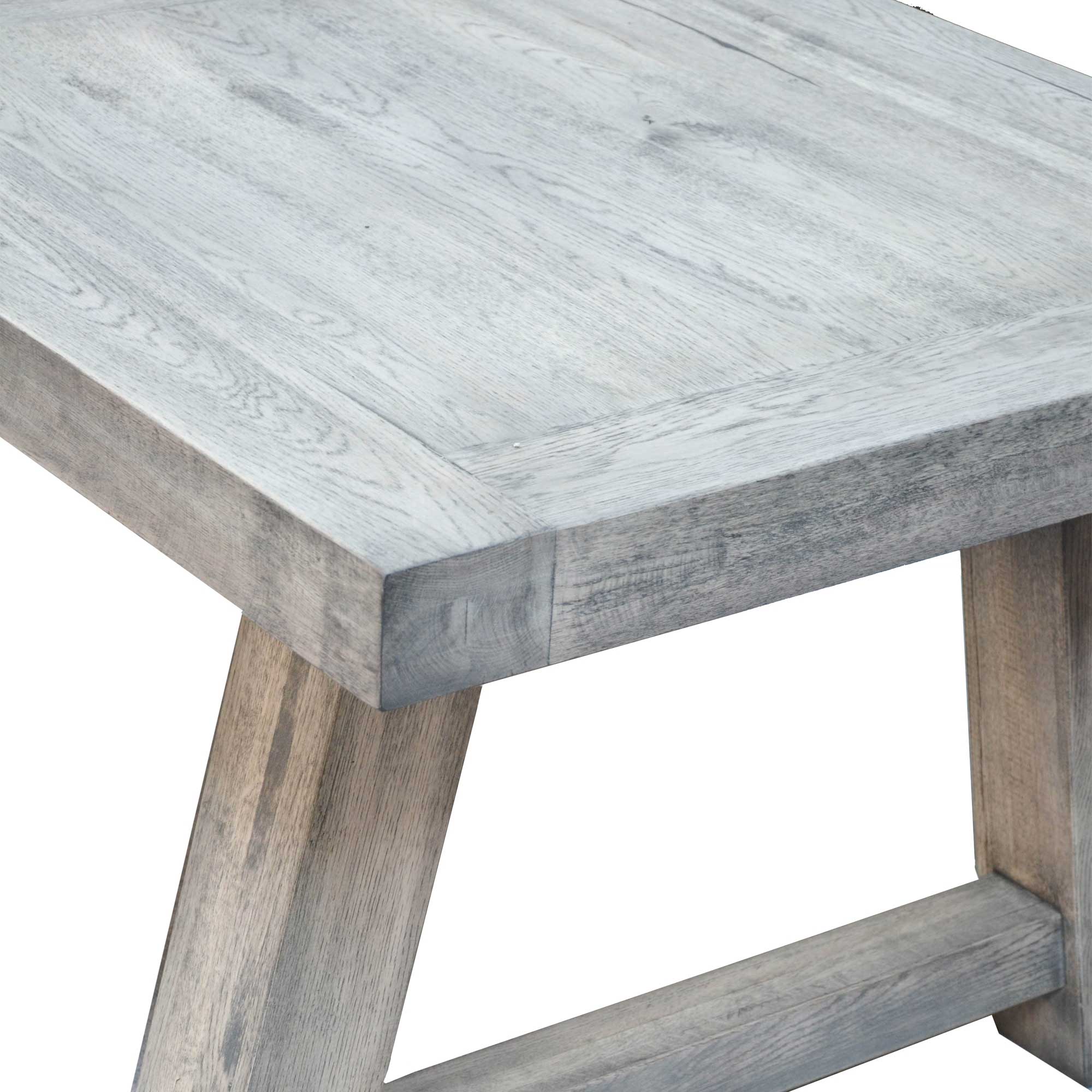 Esszimmertisch Atlas Eiche Massiv Mit Holzbeinen Livior Mobel Im Industrie Design